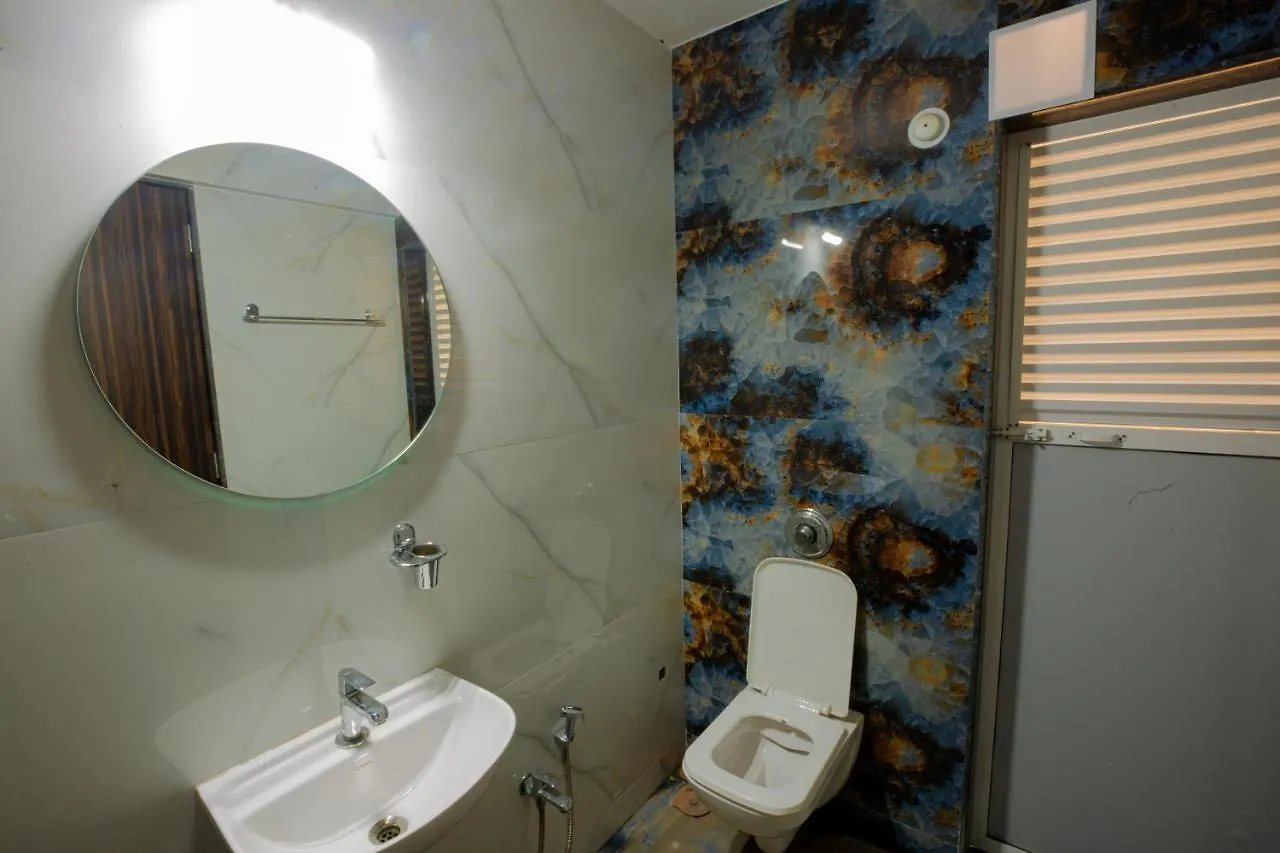 Covie Gurugram 108 Hostel Gurgaon